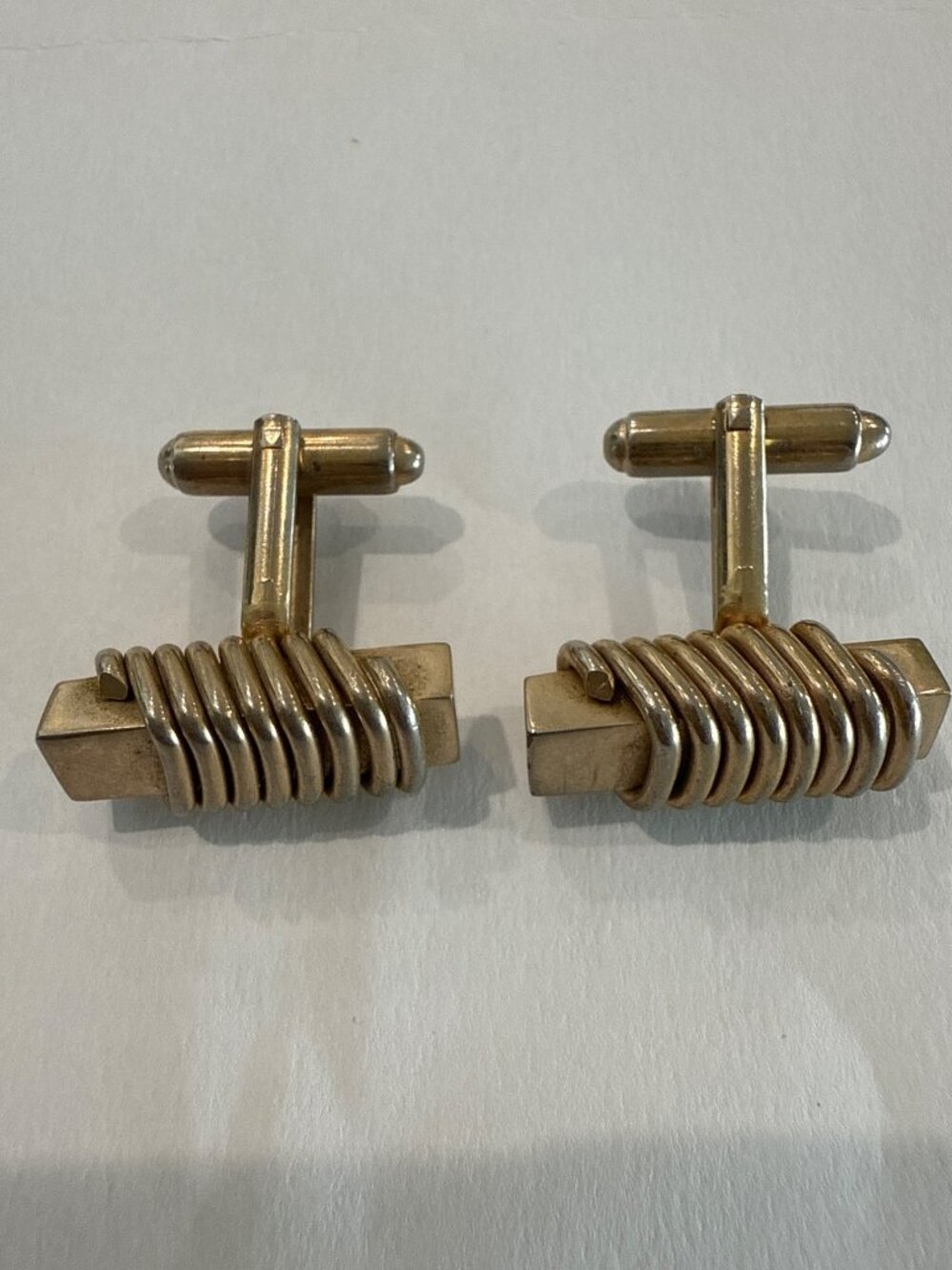 Shields Vintage Gold metal Coil Spring Men's Cufflinks